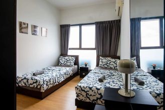 Lainnya 4 Chic 3BR in Danga Bay With Water Views & Parking