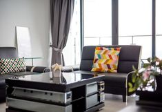 Lainnya 2 Chic 3BR in Danga Bay With Water Views & Parking