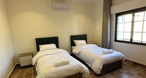 기타 2 12 Antica Jabal Al Lweibdeh