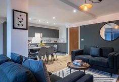 Others 4 Kula Manchester