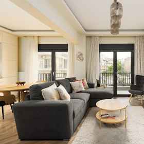 Primary image 1 Oak Tree by halu, Kaftanzoglio Stadium 酒店