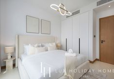 Others 3 LUX The Vida Marina Residence