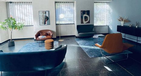 Others 2 City Sky View Centre Luxe Apartment - 2 Bedrooms