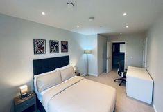 Others 5 City Sky View Centre Luxe Apartment - 2 Bedrooms