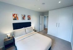 Others 7 City Sky View Centre Luxe Apartment - 2 Bedrooms