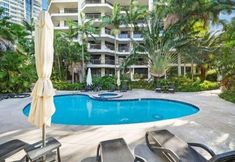 Others 2 Stylish 3BRM Haven in Surfers Paradise