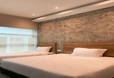 Others 3 Saradise Point Stay