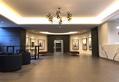 Lain-lain 2 Unwind in Style at Melbourne's Historic Art Deco Apartment With Pool Gym Carpark