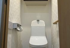 Others 4 Airandohausu