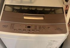 Others 6 Airandohausu