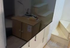 Others 3 Airandohausu