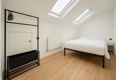 その他 6 StarNest Shepherd's Bush