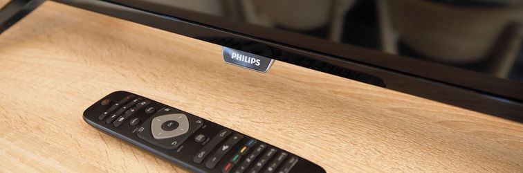 Others Collins Holiday