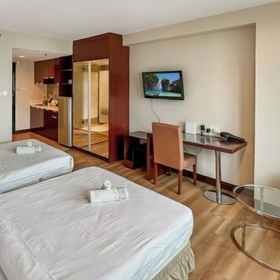 Room 1 Royal Crown Scsp 1067 KK CBD near Imago, Khách sạn Pusat Latihan dan Makmal Jabatan Air Negeri Sabah