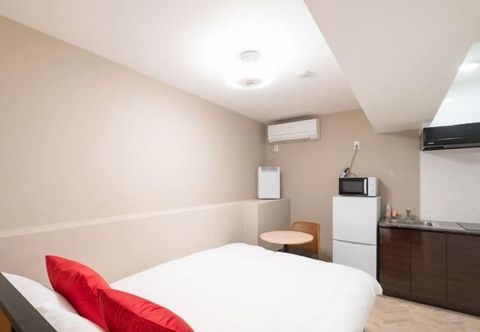 Lain-lain The Sanctus Ebisu