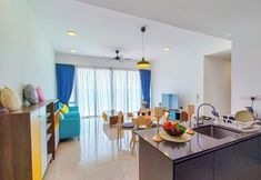 Others 4 Grand Medini Suites by RR JBcity