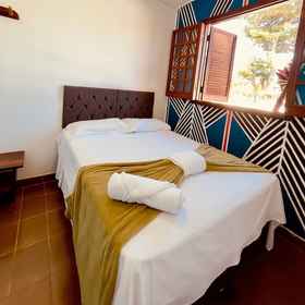 Room 1 Hospedaria & Galeria de Arte São Jorge, Goiás Hotels