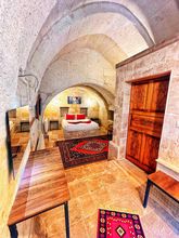 其他 4 CRİMSON CAPPADOCİA