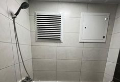 อื่นๆ 6 neonbutikotel