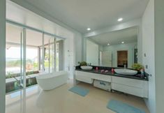 Others 4 Aroha Seaview Villa In Nature - Private Pool