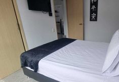 기타 3 Retiro en la ciudad de Laureles AC