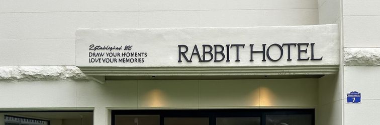 Others Rabbit Hotel