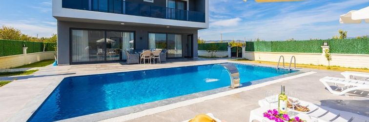 Others Villa Grand Yasar 1 With 4 Bedrooms and 4 Bathrooms