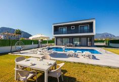 Lain-lain 6 Villa Grand Yasar 4 With 4 Bedrooms and 4 Bathrooms