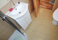 อื่นๆ 7 Cottage by the Lake in Wiselka Near the sea