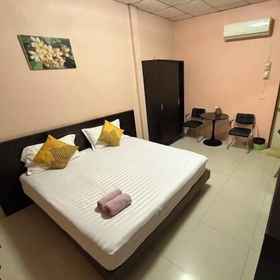 Room 1 Leelawadee Apartment, Hotel Ban Pet