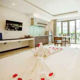 Primary image 1 AOA Danang Beach Hotel, Ngu Hanh Son District Hotels