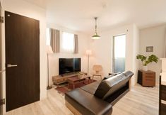 Others 2 Tokyo Kami-Ikebukuro Villa