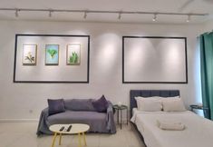 Others 5 Chamber Residence Klcc view with balcony