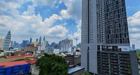 Others 2 Chamber Residence Klcc view with balcony
