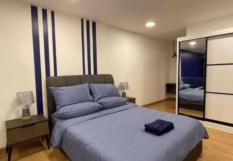 Others EkoCheras#Mall#Link MRT#6 Pax