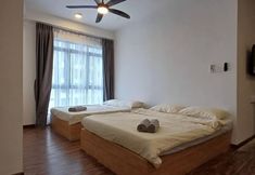 Others 2 Family-friendly Homey Unit with Parking (5 mins to airport)