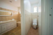 Others Devon Meadows