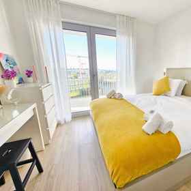 Room1Central 2BR Flat w terrace&parking,卢森堡飯店