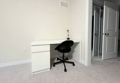 其他 7 Brand New 5 Bedroom Home in West Niagara