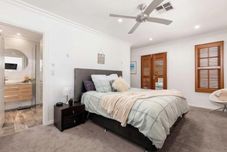 Others Beach & Bay - Modern Family Stay Glenelg North