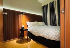 Others 2 Solana Staycation Suites at Shore 3 Residence