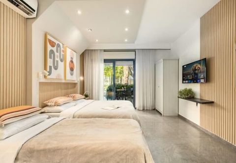 Others Royal Park Resort 11