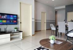 Others 5 Palazio 3BR by YJ