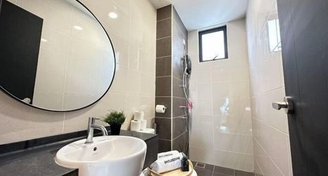 Lain-lain 2 Botanika, Shadow Night by Antlerzone