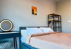 Others 4 JQ Central 4 person unit facing mountain view and partially seaview AT kk CITY CENTER