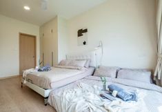 Others 3 Aradia by FEEL HOME