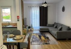 Lain-lain 6 Apartment in City Center