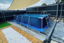 อื่นๆ Spacious Family Homestay in Durian Tunggal With Private Pool