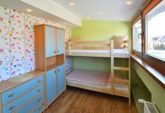 Others 4 Large, Comfortable Holiday Villa With a Terrace