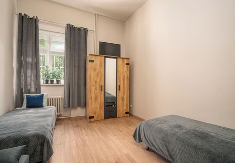 其他 AS HOME Ofiar Oświęcimskich